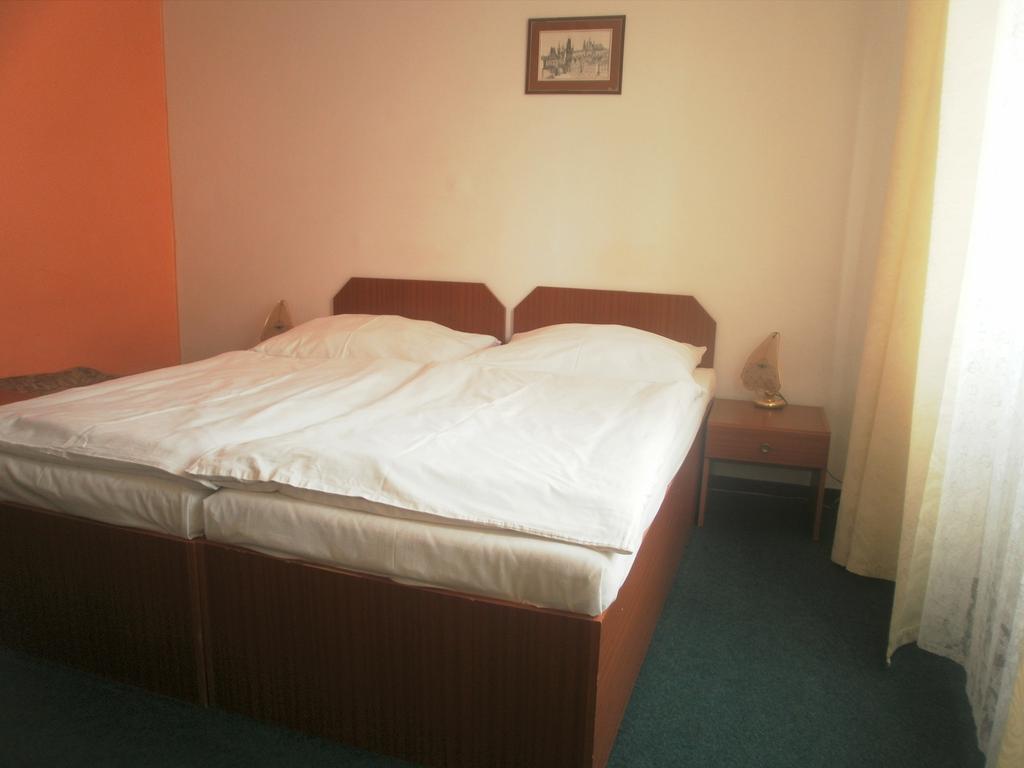 Hotel U Sládků Praga Habitación foto